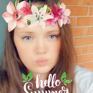 Meet your Posher, April